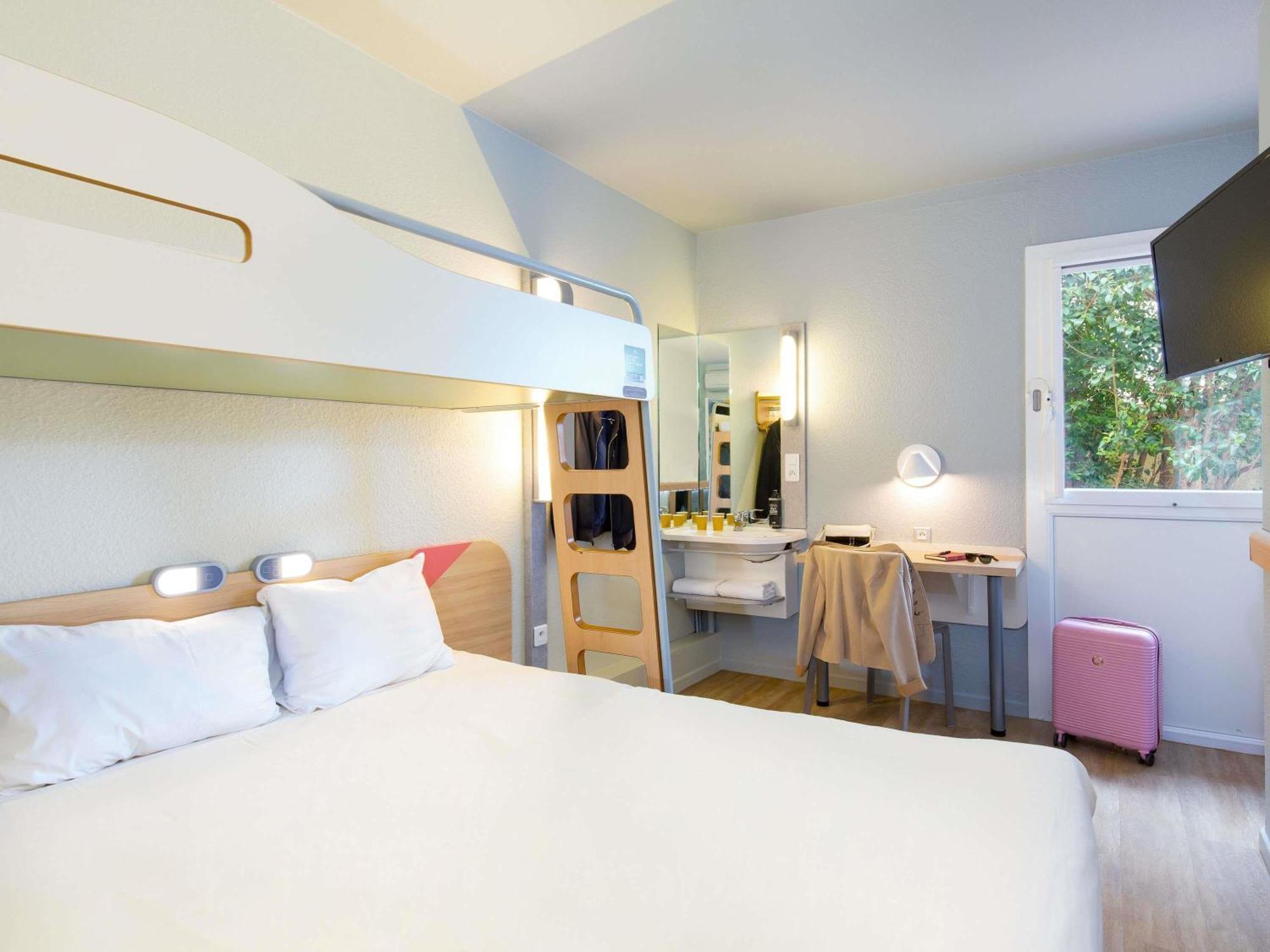 Ibis Budget Cavaillon Esterno foto