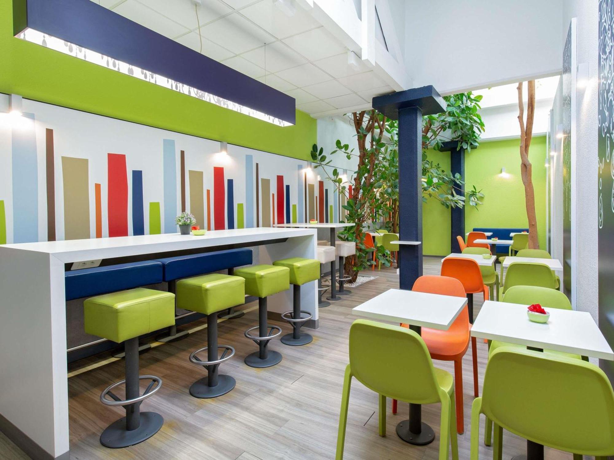 Ibis Budget Cavaillon Esterno foto